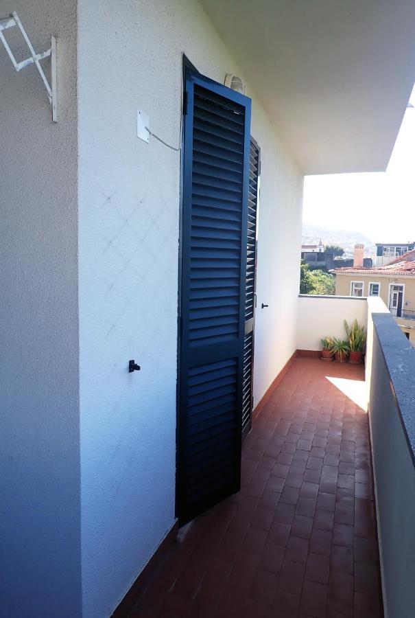 Funchal Petrolhead Apartment Ngoại thất bức ảnh