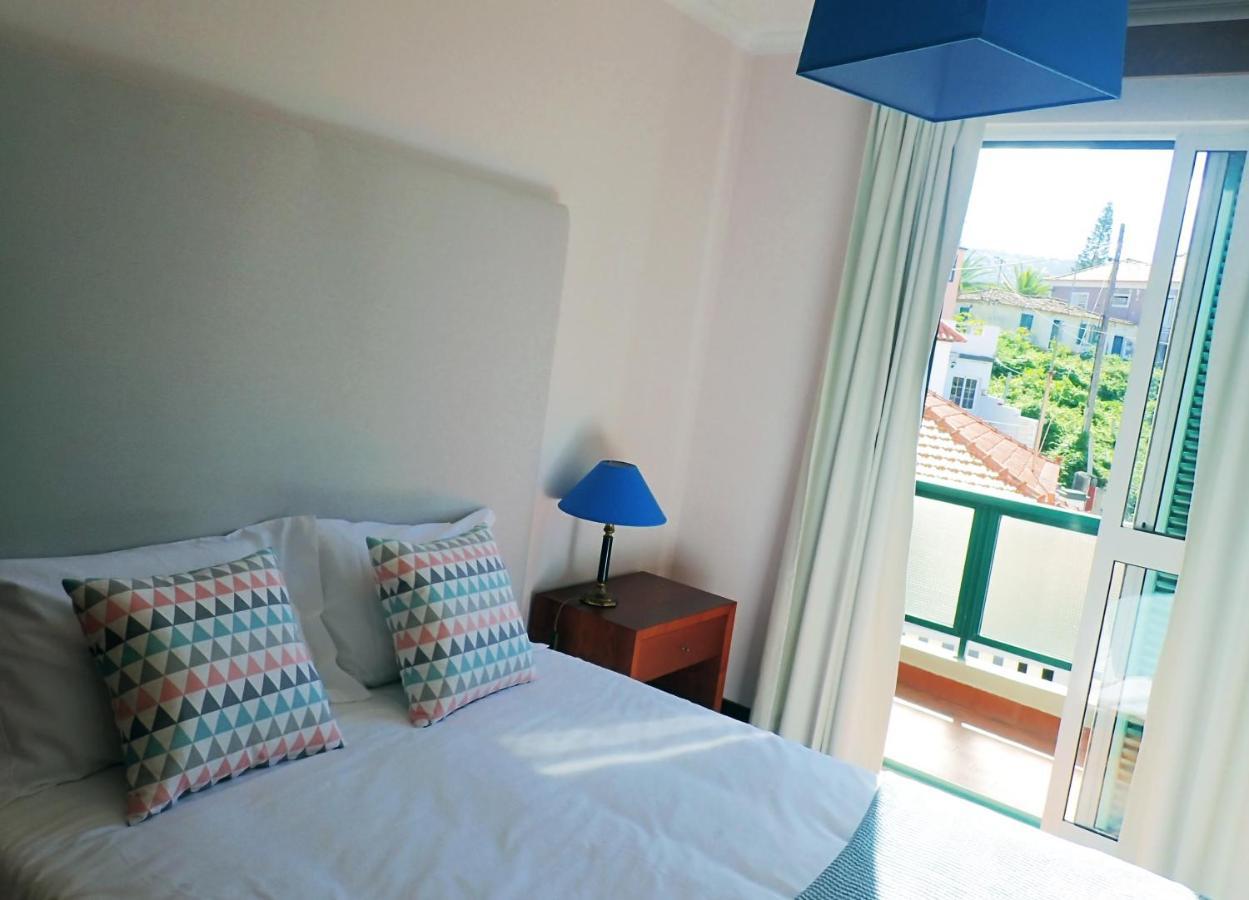Funchal Petrolhead Apartment Ngoại thất bức ảnh