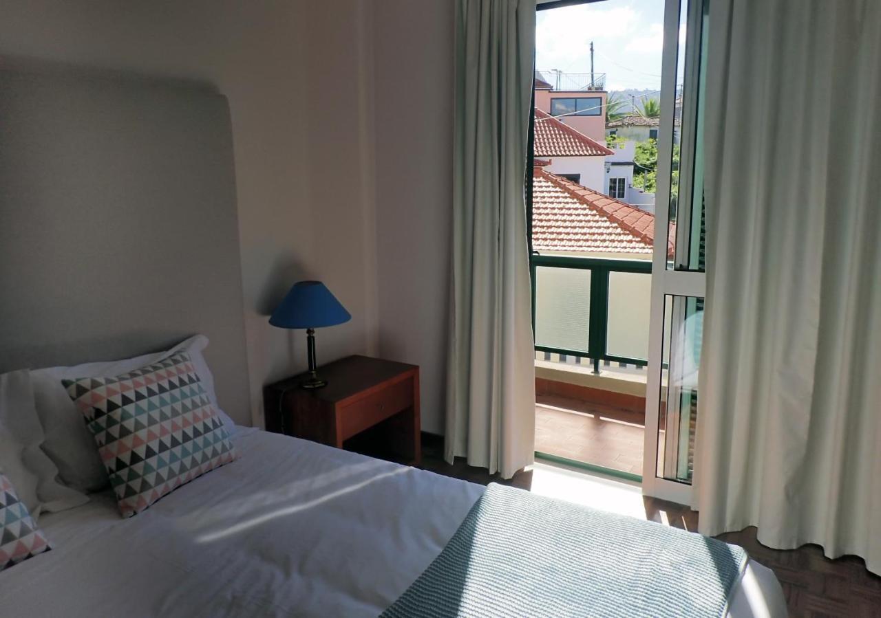 Funchal Petrolhead Apartment Ngoại thất bức ảnh